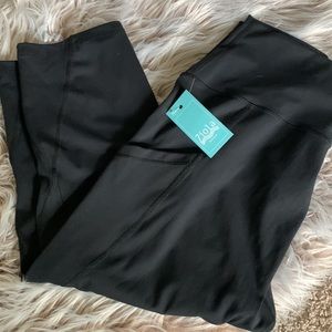 NWT Zoila maternity leggings